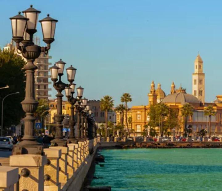 Palazzo In Corte - Nel Cuore Di Bari Exterior photo